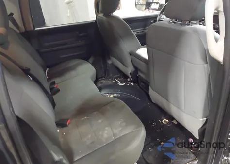 2014 Ram 2500 Tradesman z USA, uszkodzony, nr VIN 3C6TR5CT2EG303104